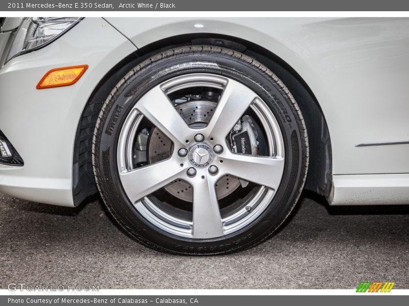 Arctic White / Black 2011 Mercedes-Benz E 350 Sedan
