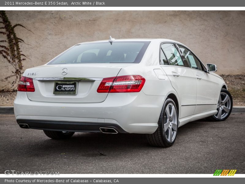 Arctic White / Black 2011 Mercedes-Benz E 350 Sedan