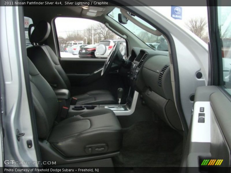 Silver Lightning / Graphite 2011 Nissan Pathfinder Silver 4x4