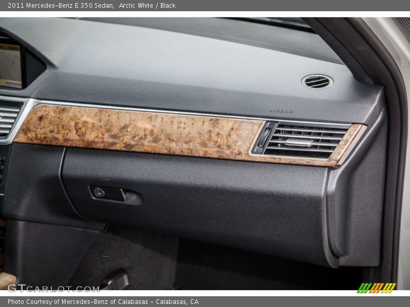 Arctic White / Black 2011 Mercedes-Benz E 350 Sedan