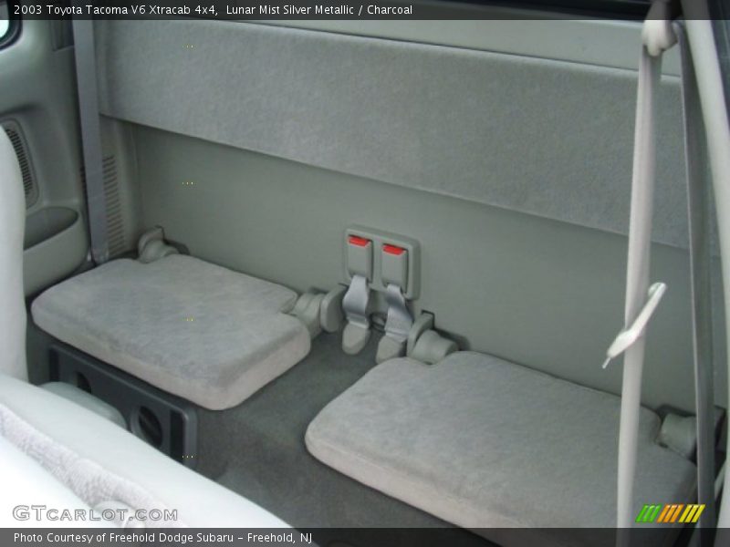 Lunar Mist Silver Metallic / Charcoal 2003 Toyota Tacoma V6 Xtracab 4x4