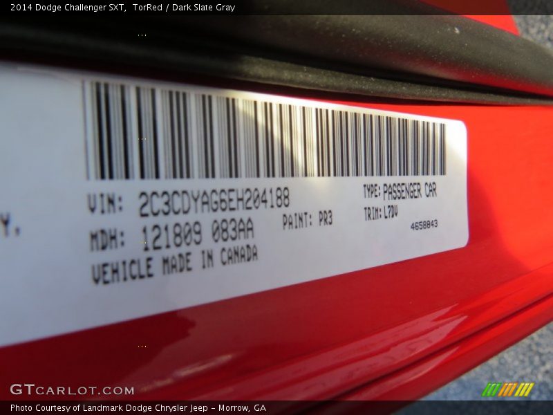 TorRed / Dark Slate Gray 2014 Dodge Challenger SXT