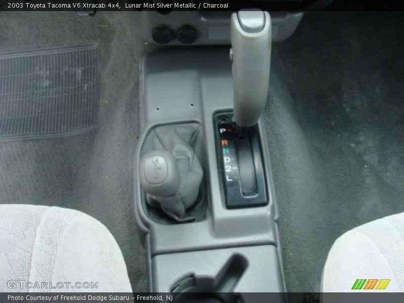 Lunar Mist Silver Metallic / Charcoal 2003 Toyota Tacoma V6 Xtracab 4x4