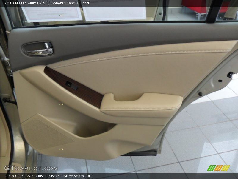 Sonoran Sand / Blond 2010 Nissan Altima 2.5 S