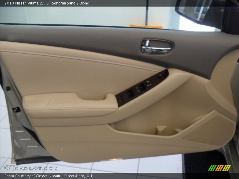 Sonoran Sand / Blond 2010 Nissan Altima 2.5 S