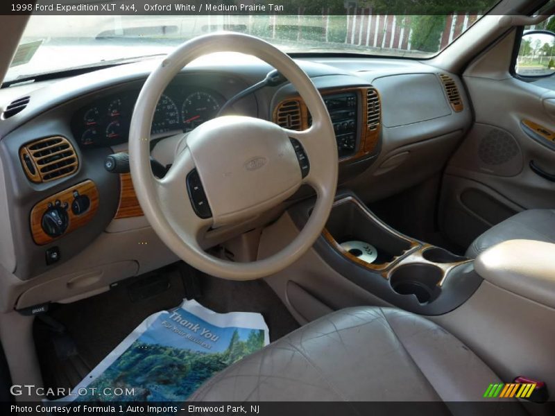 Oxford White / Medium Prairie Tan 1998 Ford Expedition XLT 4x4