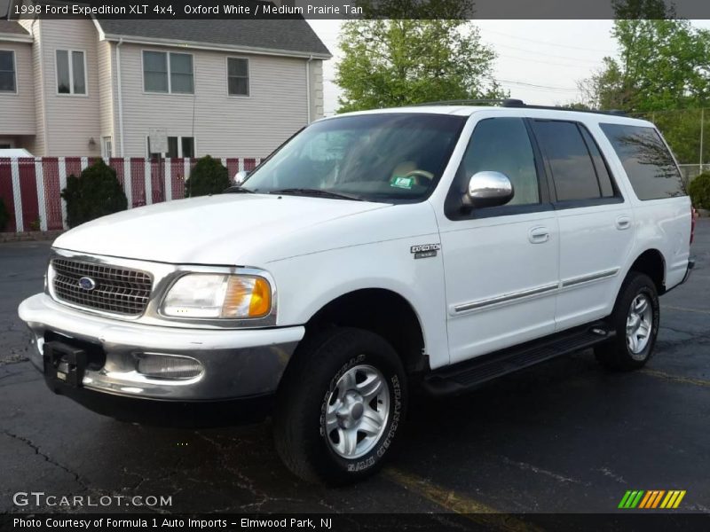 Oxford White / Medium Prairie Tan 1998 Ford Expedition XLT 4x4