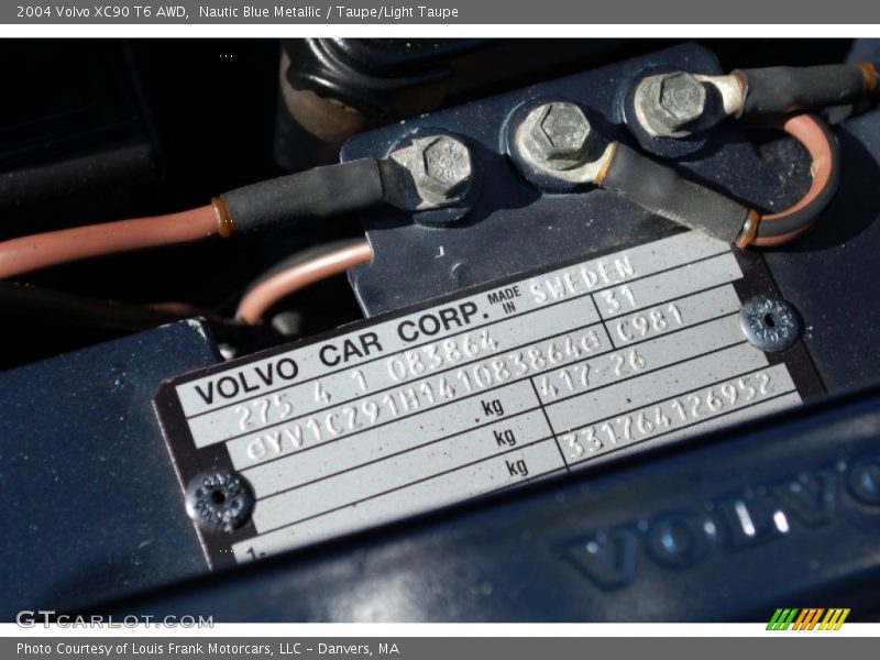 Nautic Blue Metallic / Taupe/Light Taupe 2004 Volvo XC90 T6 AWD