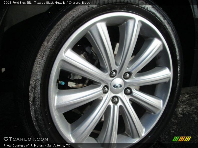 Tuxedo Black Metallic / Charcoal Black 2013 Ford Flex SEL