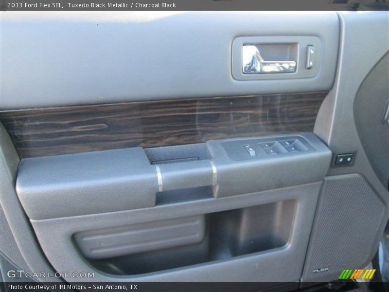 Tuxedo Black Metallic / Charcoal Black 2013 Ford Flex SEL