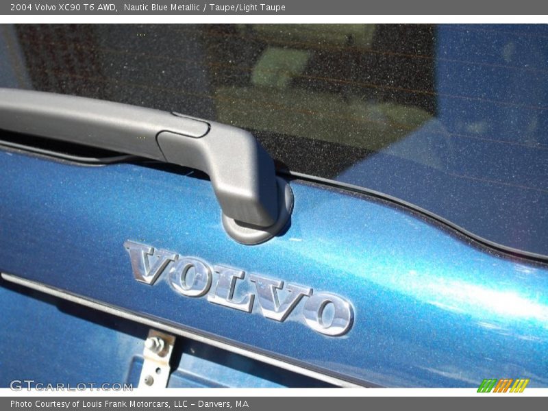 Nautic Blue Metallic / Taupe/Light Taupe 2004 Volvo XC90 T6 AWD