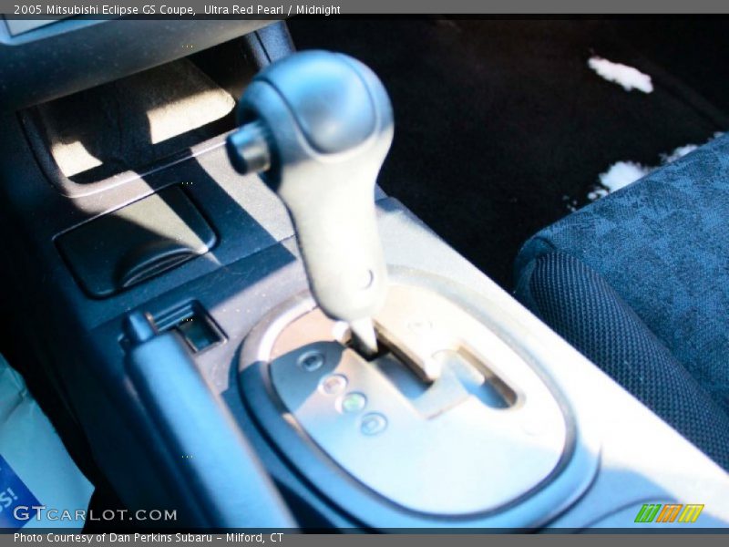 Ultra Red Pearl / Midnight 2005 Mitsubishi Eclipse GS Coupe