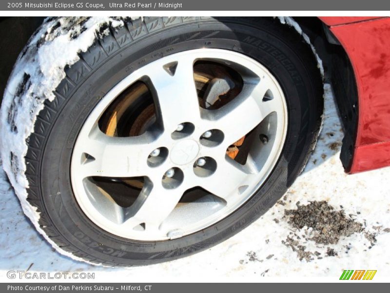 Ultra Red Pearl / Midnight 2005 Mitsubishi Eclipse GS Coupe