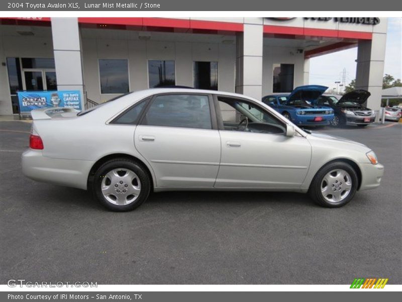 Lunar Mist Metallic / Stone 2004 Toyota Avalon XLS