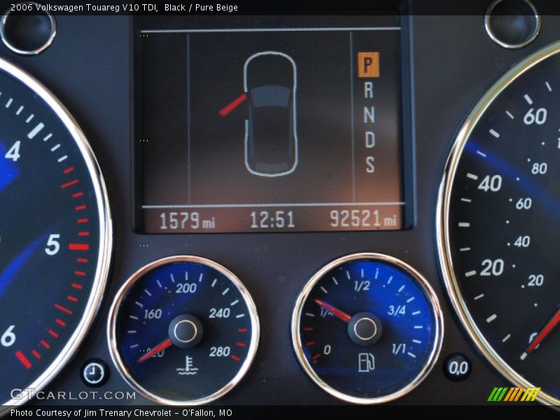 Black / Pure Beige 2006 Volkswagen Touareg V10 TDI