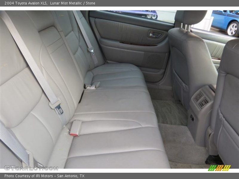 Lunar Mist Metallic / Stone 2004 Toyota Avalon XLS