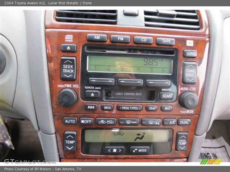 Lunar Mist Metallic / Stone 2004 Toyota Avalon XLS