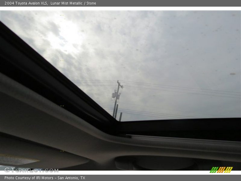 Lunar Mist Metallic / Stone 2004 Toyota Avalon XLS