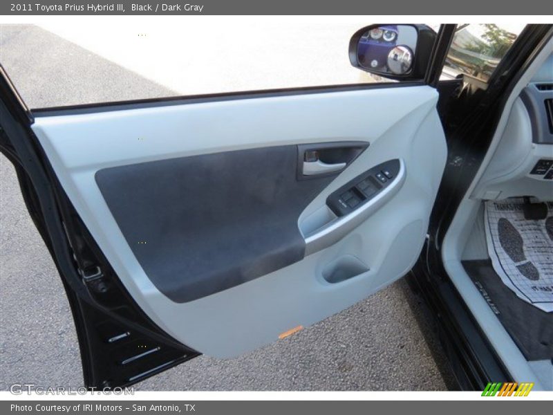 Black / Dark Gray 2011 Toyota Prius Hybrid III