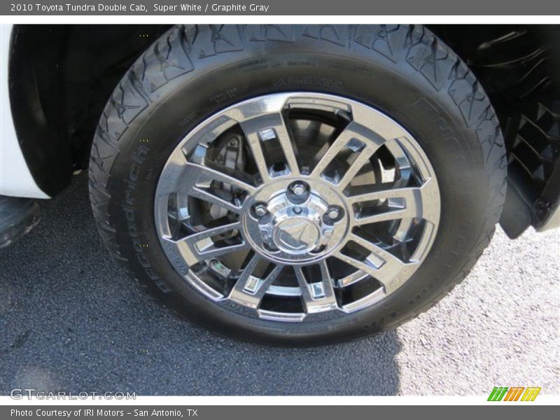 Super White / Graphite Gray 2010 Toyota Tundra Double Cab