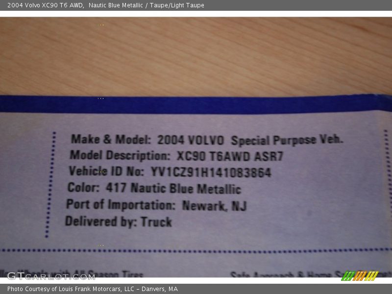 Nautic Blue Metallic / Taupe/Light Taupe 2004 Volvo XC90 T6 AWD