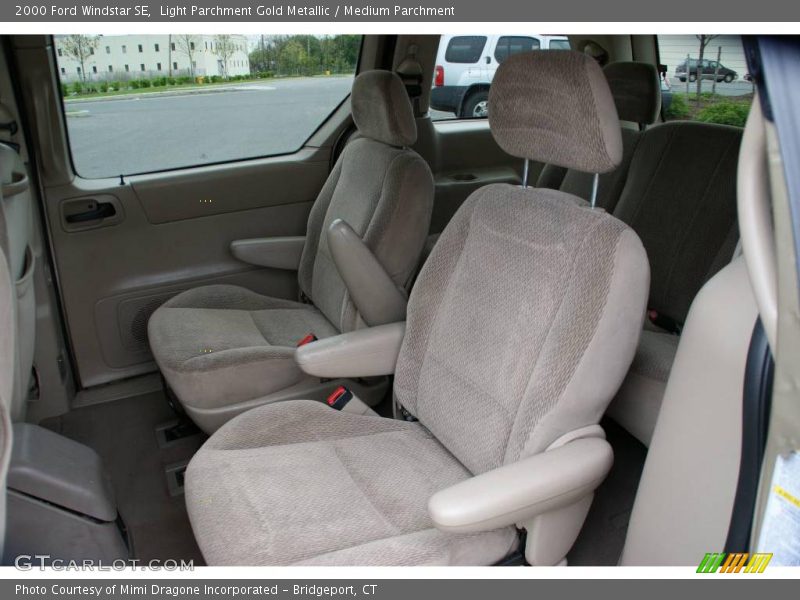 Light Parchment Gold Metallic / Medium Parchment 2000 Ford Windstar SE