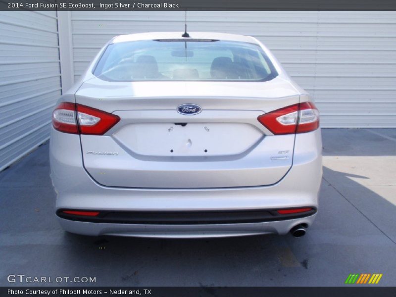 Ingot Silver / Charcoal Black 2014 Ford Fusion SE EcoBoost