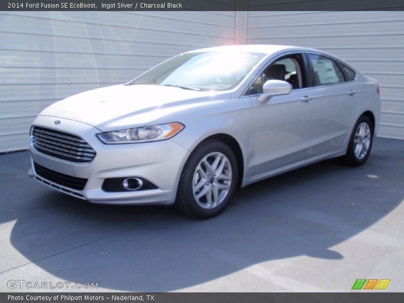 Ingot Silver / Charcoal Black 2014 Ford Fusion SE EcoBoost