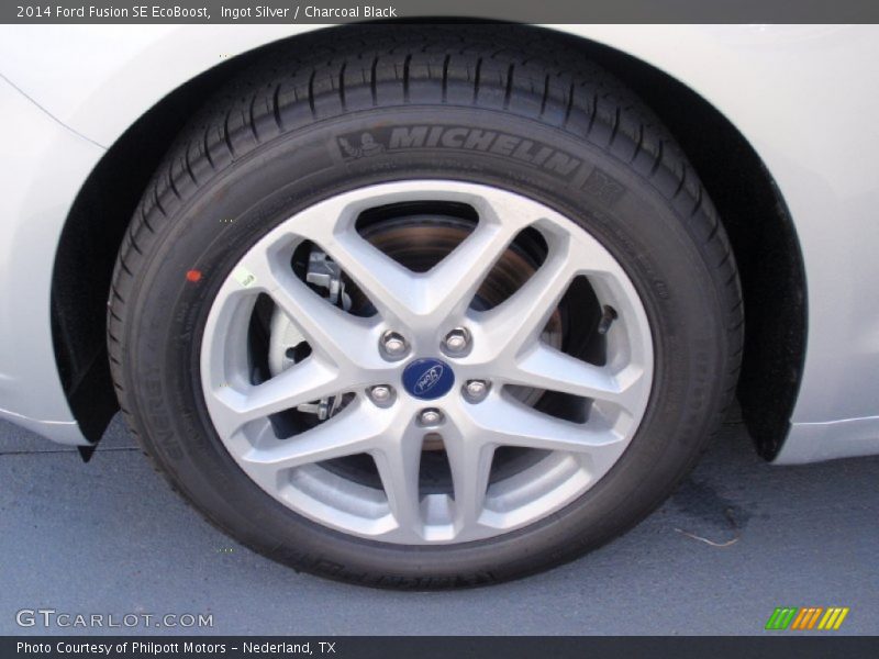 Ingot Silver / Charcoal Black 2014 Ford Fusion SE EcoBoost