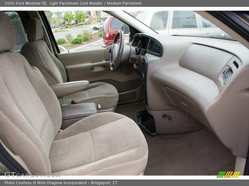 Light Parchment Gold Metallic / Medium Parchment 2000 Ford Windstar SE