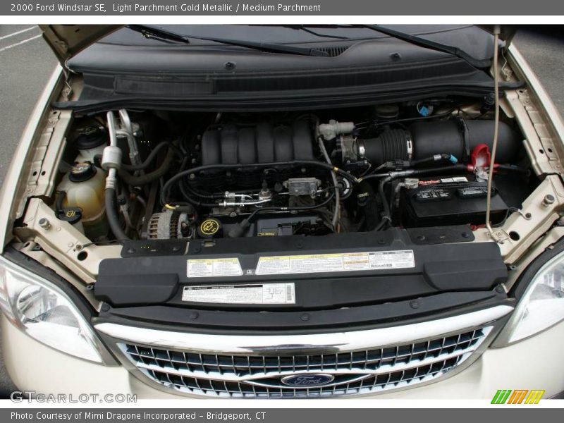 Light Parchment Gold Metallic / Medium Parchment 2000 Ford Windstar SE