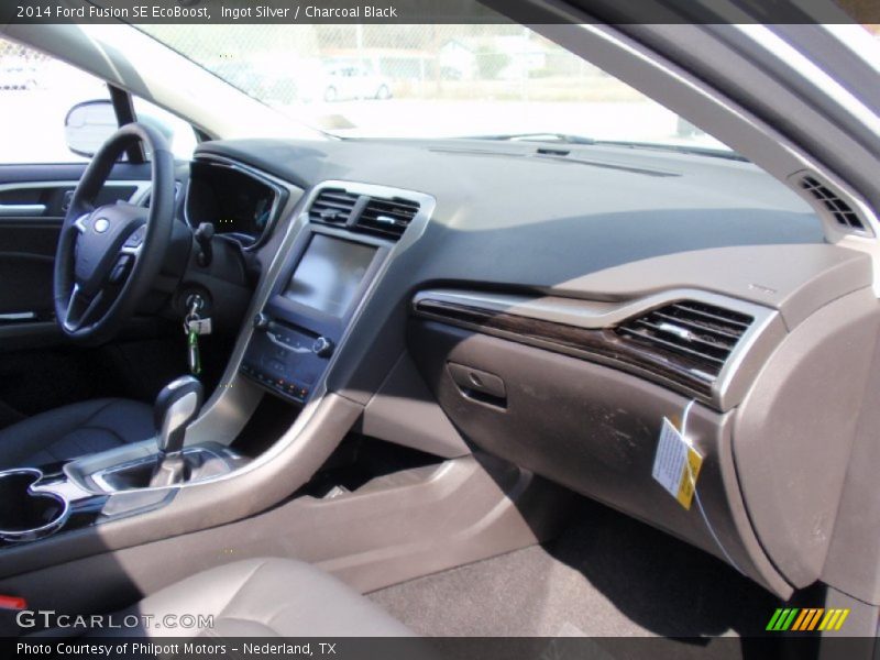 Ingot Silver / Charcoal Black 2014 Ford Fusion SE EcoBoost