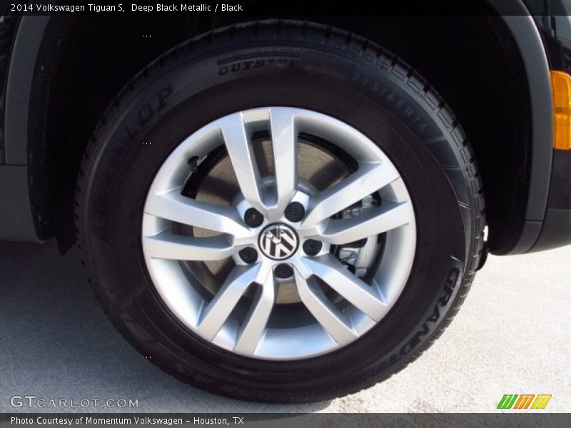 Deep Black Metallic / Black 2014 Volkswagen Tiguan S