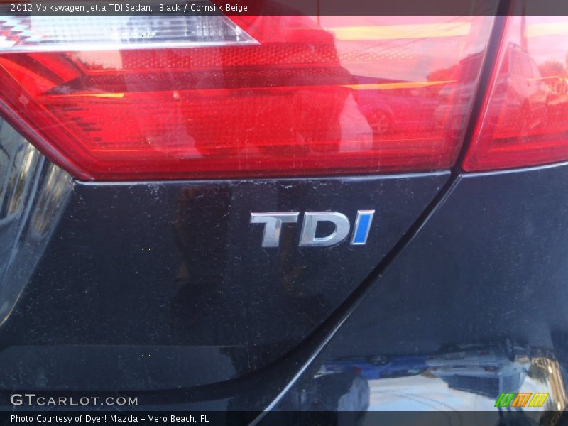 Black / Cornsilk Beige 2012 Volkswagen Jetta TDI Sedan