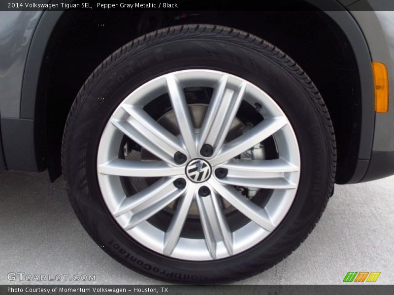 Pepper Gray Metallic / Black 2014 Volkswagen Tiguan SEL