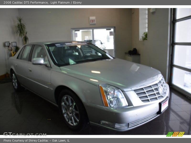 Light Platinum / Ebony 2008 Cadillac DTS Performance