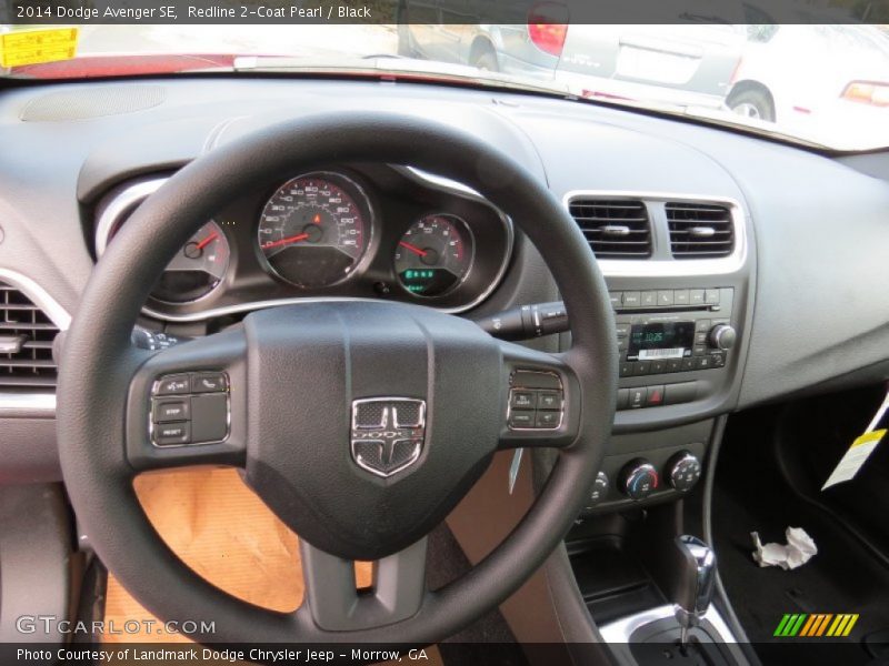 Redline 2-Coat Pearl / Black 2014 Dodge Avenger SE