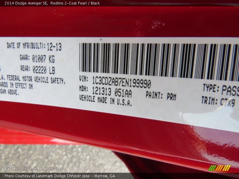Redline 2-Coat Pearl / Black 2014 Dodge Avenger SE