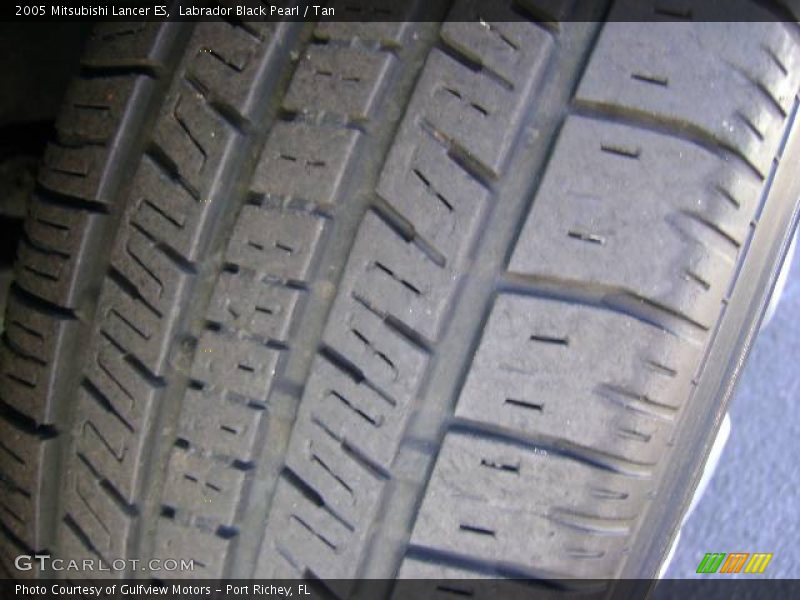 Labrador Black Pearl / Tan 2005 Mitsubishi Lancer ES