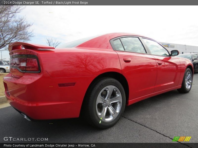 TorRed / Black/Light Frost Beige 2014 Dodge Charger SE