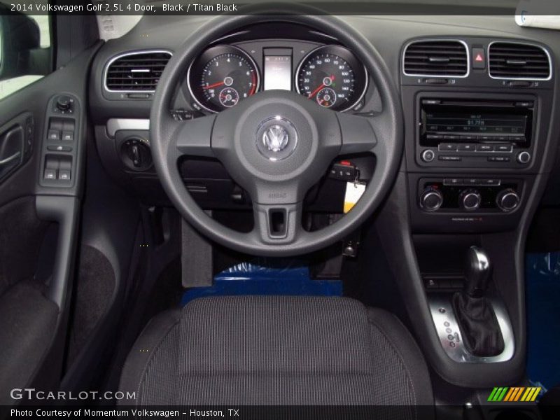 Black / Titan Black 2014 Volkswagen Golf 2.5L 4 Door