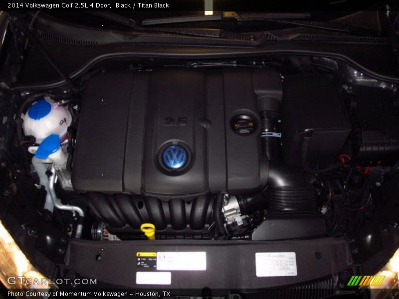 Black / Titan Black 2014 Volkswagen Golf 2.5L 4 Door