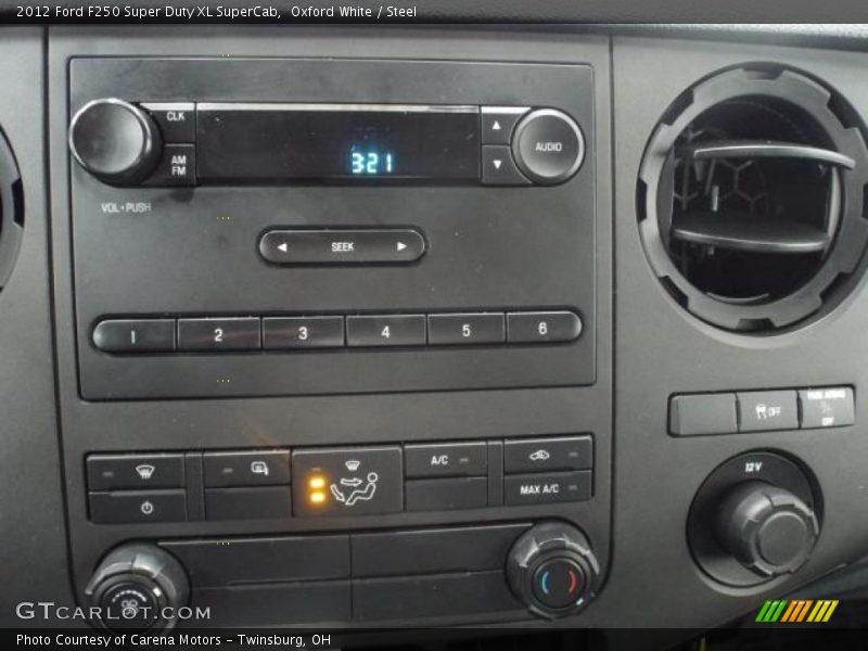 Controls of 2012 F250 Super Duty XL SuperCab