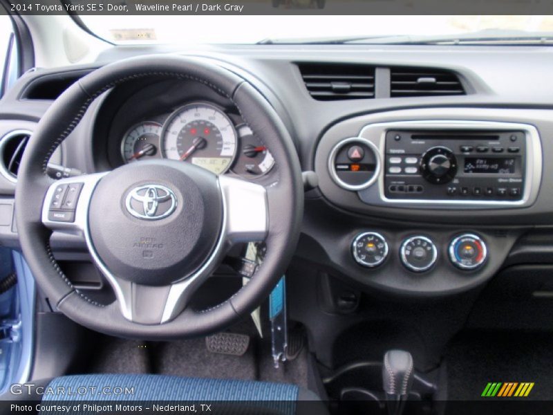 Waveline Pearl / Dark Gray 2014 Toyota Yaris SE 5 Door