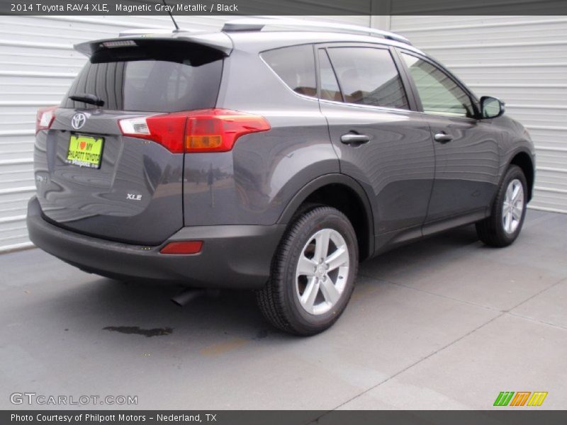 Magnetic Gray Metallic / Black 2014 Toyota RAV4 XLE