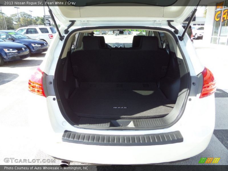 Pearl White / Gray 2013 Nissan Rogue SV