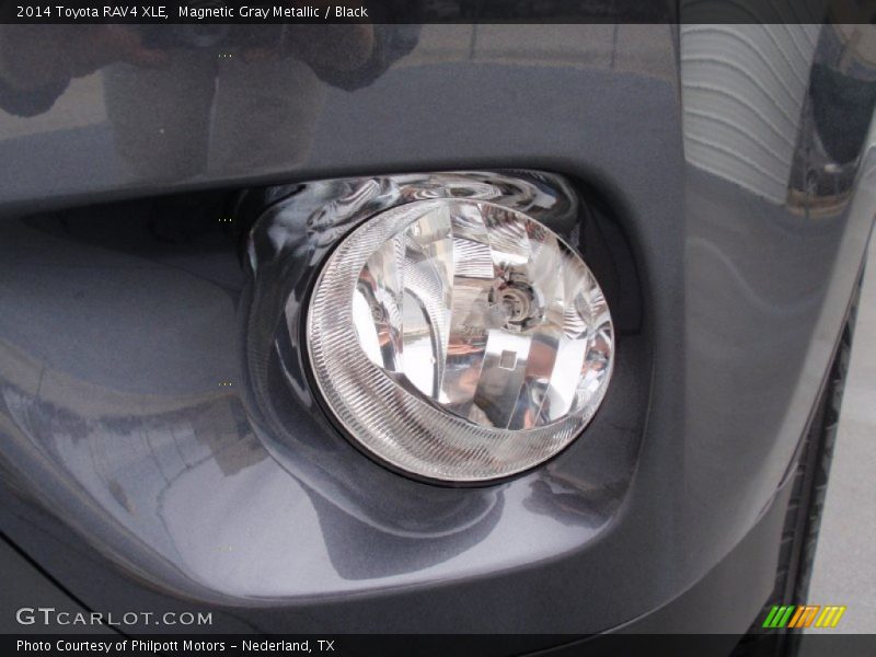Magnetic Gray Metallic / Black 2014 Toyota RAV4 XLE
