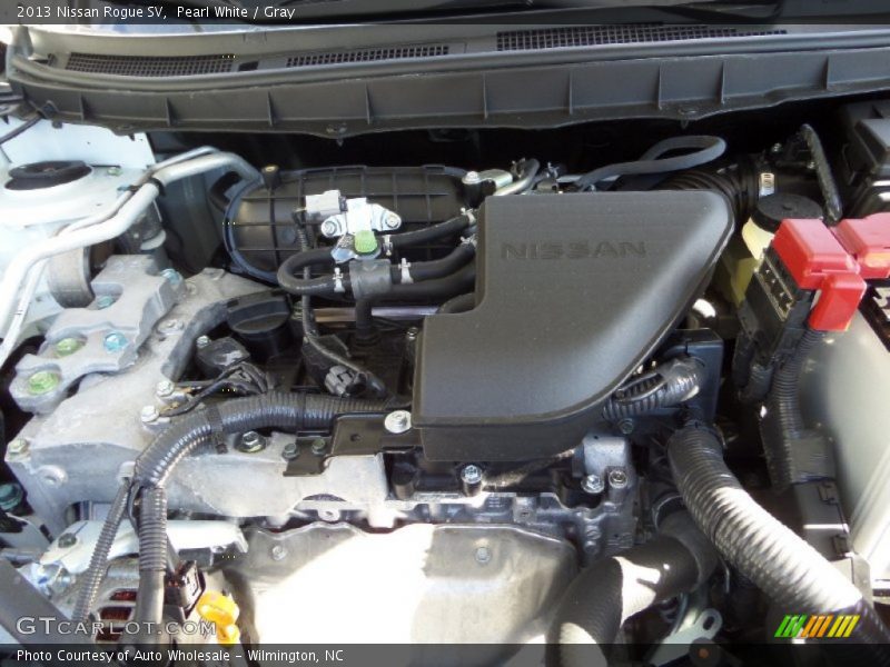 Pearl White / Gray 2013 Nissan Rogue SV
