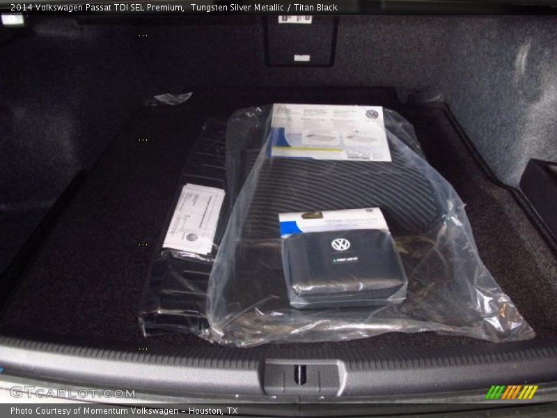 Tungsten Silver Metallic / Titan Black 2014 Volkswagen Passat TDI SEL Premium