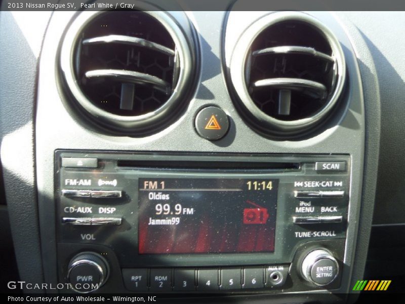 Pearl White / Gray 2013 Nissan Rogue SV